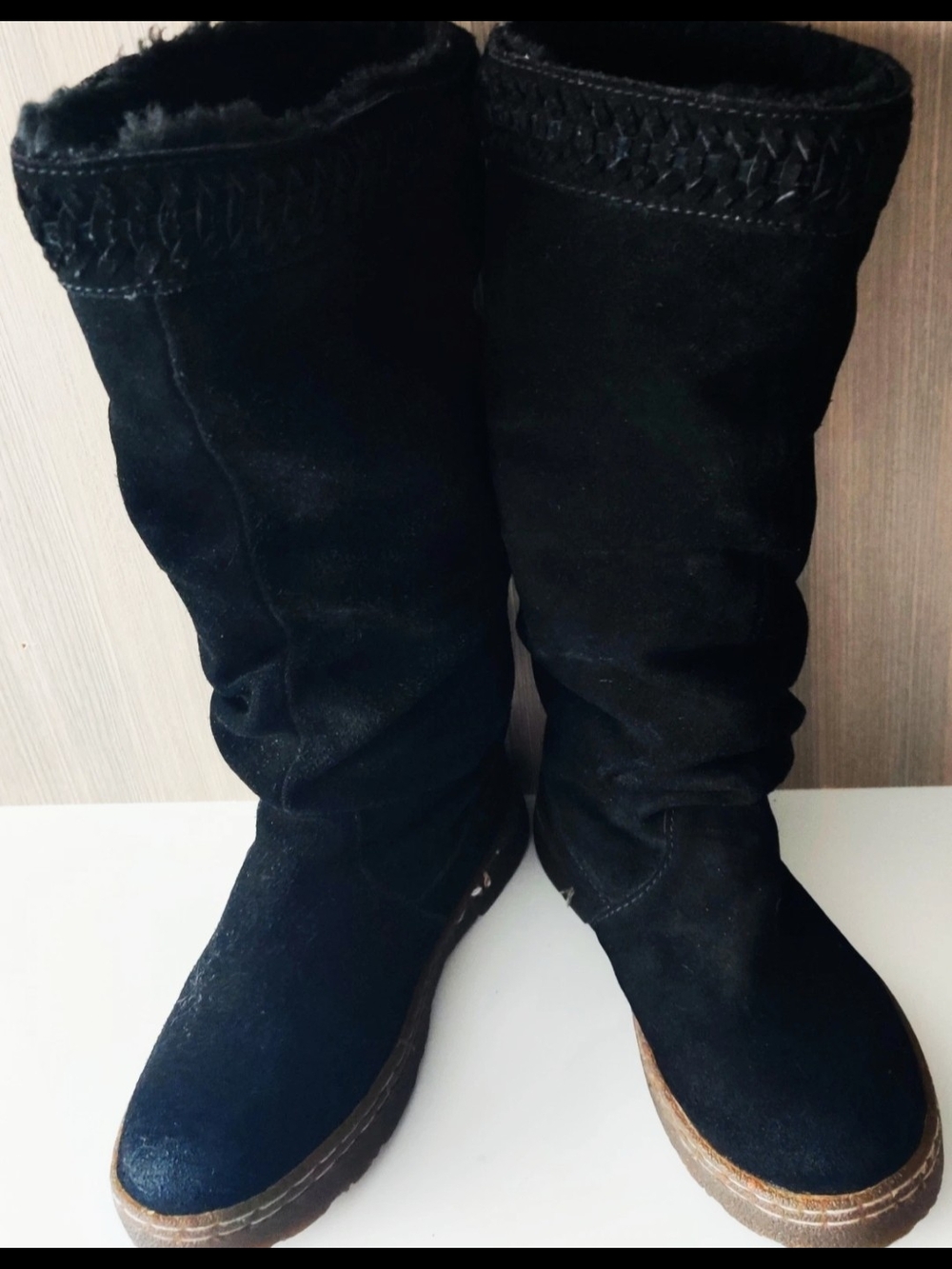 Bearpaw Womens 6 Black Sheepskin Leather Slouch Winter Boots